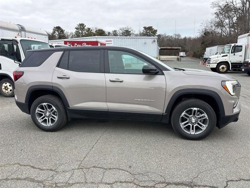 New 2026 GMC Terrain Elevation w/ LPO, Floor Liner Package image 2