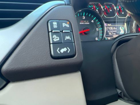 Used 2016 Chevrolet Tahoe LT AWD/4WD image 36