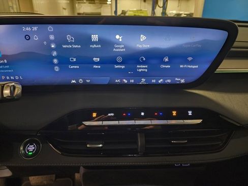 Certified 2025 Buick Enclave Sport Touring image 16