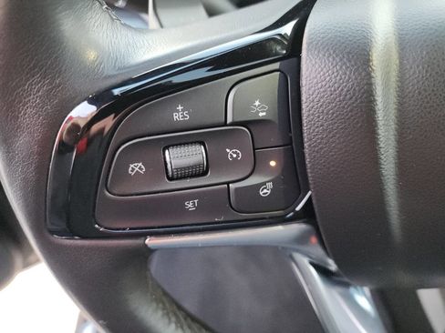 Used 2024 Buick Enclave Essence w/ Experience Buick Package image 29