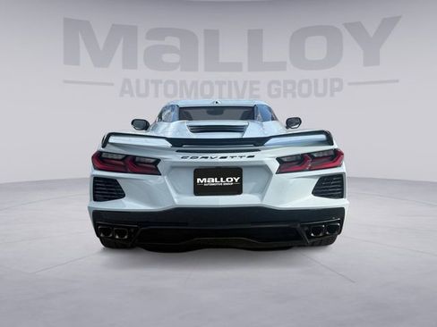 Used 2023 Chevrolet Corvette Stingray Premium Conv w/ Z51 Performance Package RWD image 4
