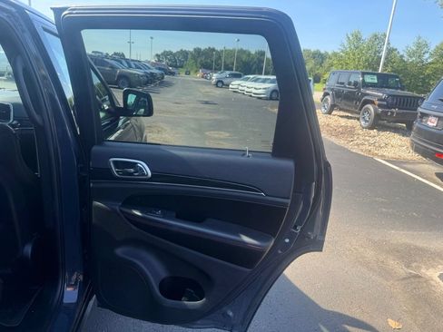 Used 2018 Jeep Grand Cherokee Trailhawk w/ Trailhawk Luxury Group AWD/4WD image 50