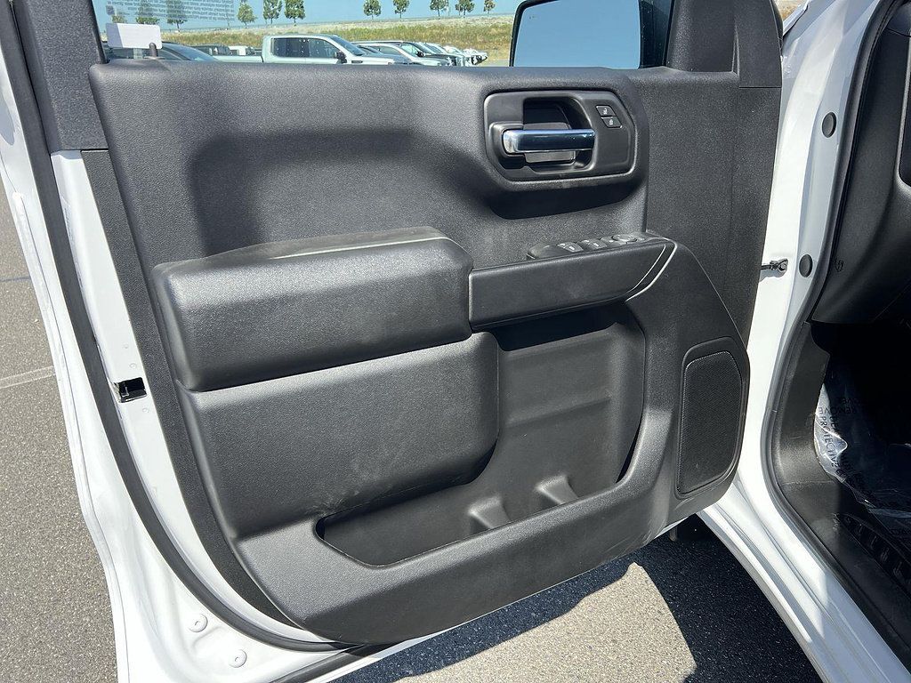 New 2026 GMC Sierra 1500 Pro w/ Pro Value Package AWD/4WD image 10
