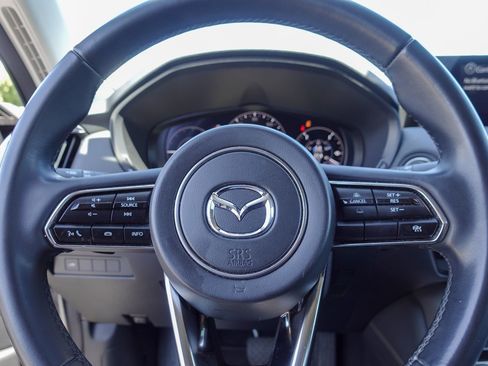 Used 2024 MAZDA CX-90 Plug-In Hybrid w/ Preferred AWD/4WD image 17
