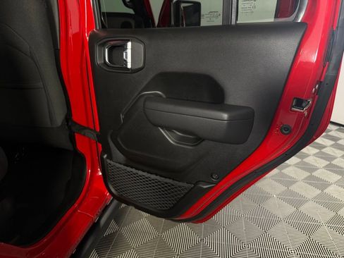 Used 2025 Jeep Wrangler Unlimited Sport S 4xe AWD/4WD image 28