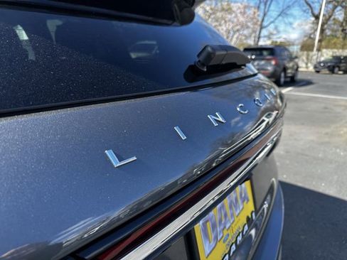 Used 2025 Lincoln Corsair AWD image 44