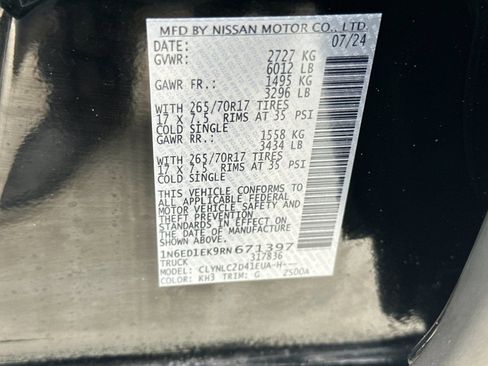 Used 2024 Nissan Frontier SV w/ Hardbody Edition image 25