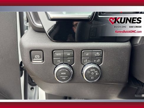 New 2026 GMC Sierra 1500 Elevation w/ Elevation Premium Package image 19