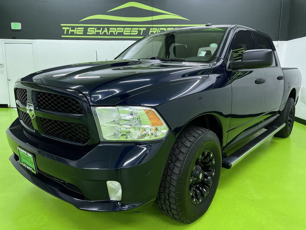 Used 2017 RAM 1500 Express w/ Express Value Package AWD/4WD image 5