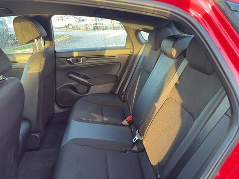 Used 2025 Honda Civic Sport image 12