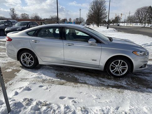 Used 2016 Ford Fusion Energi Titanium w/ Driver Assist Package image 4