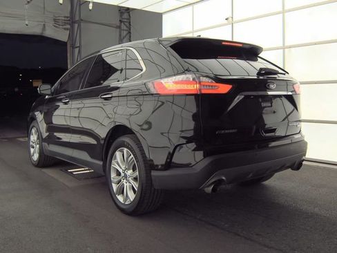 Used 2019 Ford Edge Titanium w/ Equipment Group 301A image 4