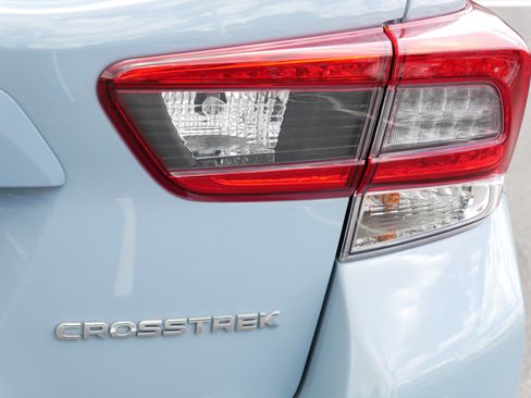 Used 2022 Subaru Crosstrek 2.0i Premium AWD/4WD image 17