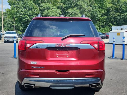 Used 2017 GMC Acadia Denali FWD image 4