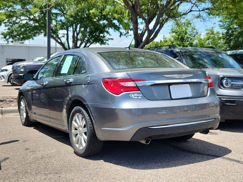 Used 2013 Chrysler 200 Limited FWD image 3