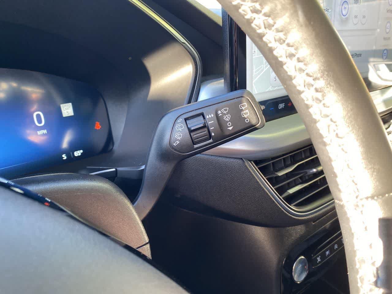 Used 2024 Ford Escape Platinum AWD/4WD image 23