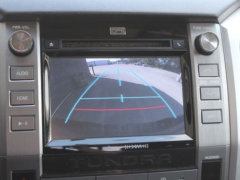 Used 2015 Toyota Tundra SR AWD/4WD image 21