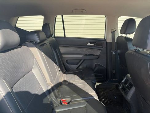 Used 2021 Volkswagen Atlas SE FWD image 10
