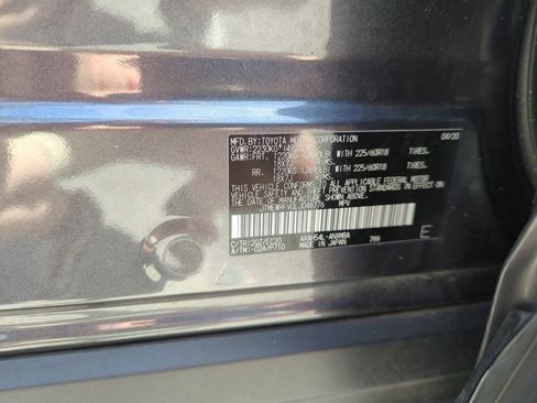 Used 2020 Toyota RAV4 XSE w/ XSE Grade Weather Package image 39