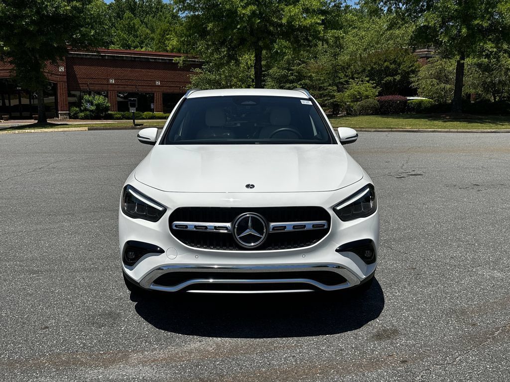 Certified 2025 Mercedes-Benz GLA 250 4MATIC image 3