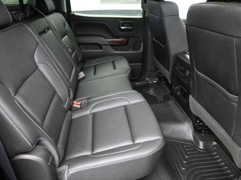 Used 2017 GMC Sierra 1500 SLT w/ SLT Premium Package image 8