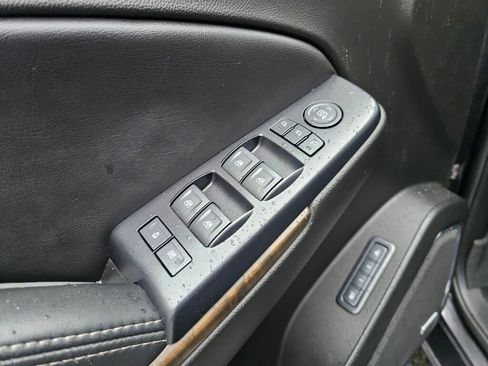 Used 2018 GMC Yukon XL Denali w/ Denali Ultimate Package image 31