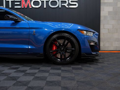 Used 2021 Ford Mustang Shelby GT500 w/ Technology Package RWD image 20