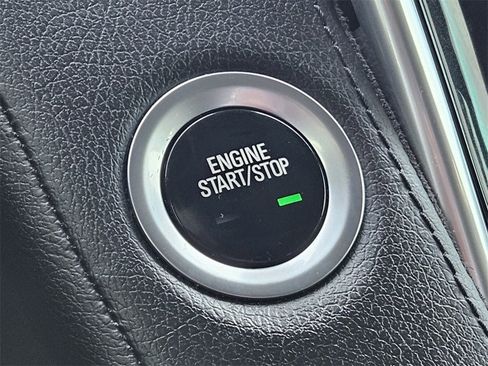 Used 2020 Cadillac Escalade Premium Luxury w/ Escalade Sport Edition image 22