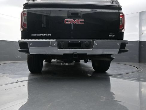 Used 2018 GMC Sierra 1500 SLT AWD/4WD image 36