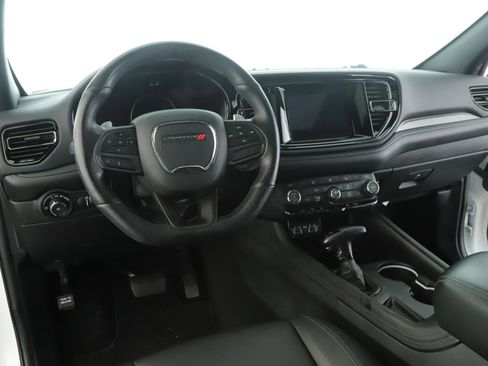 Used 2022 Dodge Durango GT w/ Blacktop Package AWD/4WD image 2