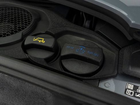 Certified 2023 Porsche Macan GTS AWD/4WD image 58