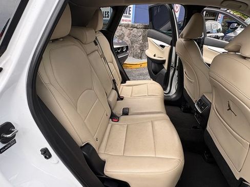Used 2019 INFINITI QX50 Essential w/ Premium Heat Package AWD/4WD image 17