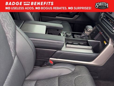 Used 2023 Toyota Sequoia Limited image 17