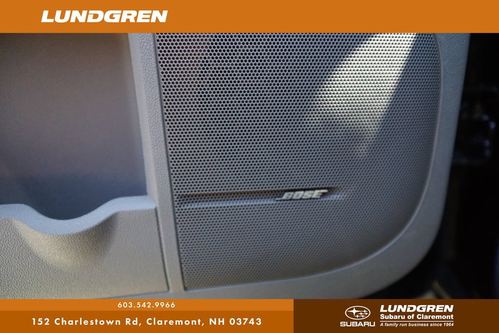 Used 2015 Chevrolet Traverse LT w/ Traveler's Package FWD image 24