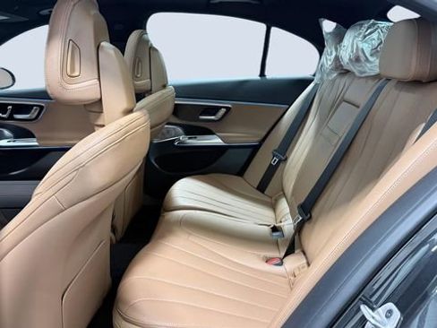 New 2026 Mercedes-Benz E 450 4MATIC Sedan image 7