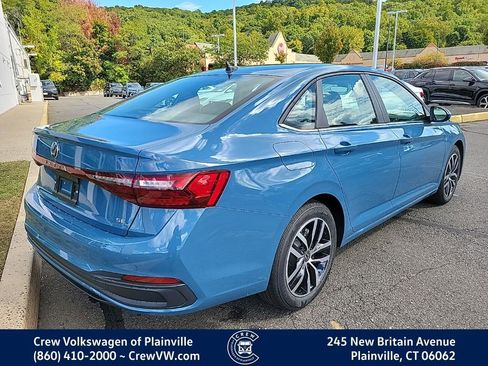 New 2025 Volkswagen Jetta SE image 24