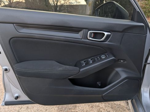 Used 2022 Honda Civic Sport image 28