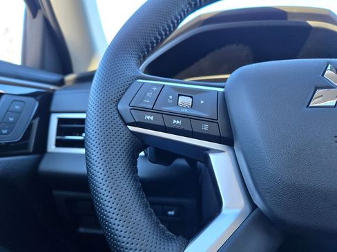 New 2025 Mitsubishi Outlander SEL image 33