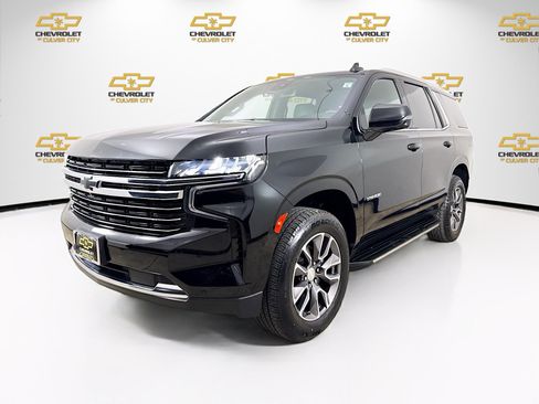 Used 2023 Chevrolet Tahoe LT w/ LT Signature Plus Package image 3