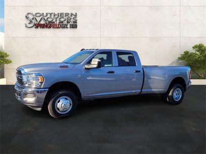 Used 2024 RAM 3500 Tradesman w/ Chrome Appearance Group