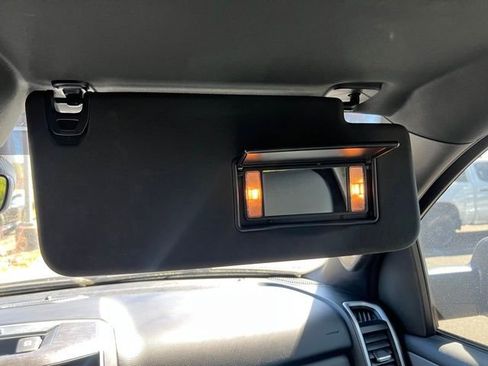 Used 2023 RAM 1500 Big Horn image 24