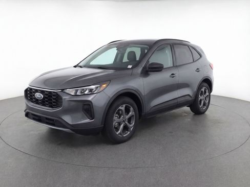 Used 2025 Ford Escape ST-Line image 3