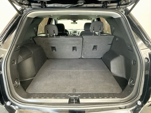 Used 2020 Chevrolet Equinox LS FWD image 27