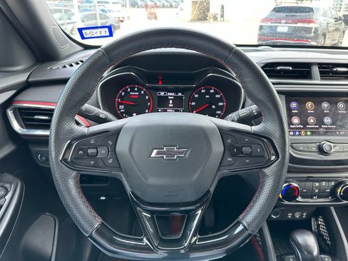 Used 2022 Chevrolet TrailBlazer RS FWD image 7
