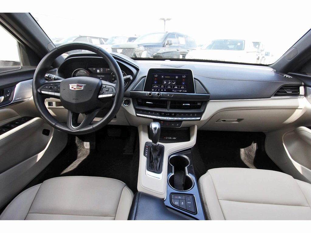 Used 2024 Cadillac CT4 Luxury w/ Sun And Sound Package RWD image 9