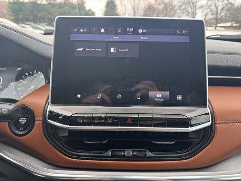 Certified 2022 Jeep Compass Limited image 20