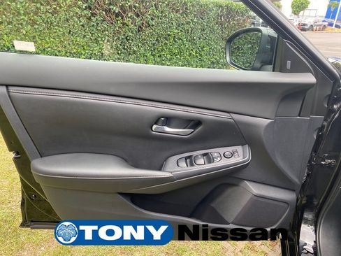 Used 2020 Nissan Sentra S FWD image 13