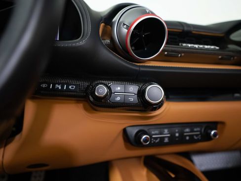 Used 2022 Ferrari 812 GTS RWD image 40