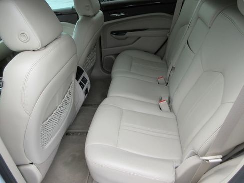 Used 2016 Cadillac SRX Performance w/ Driver Awareness Package image 14