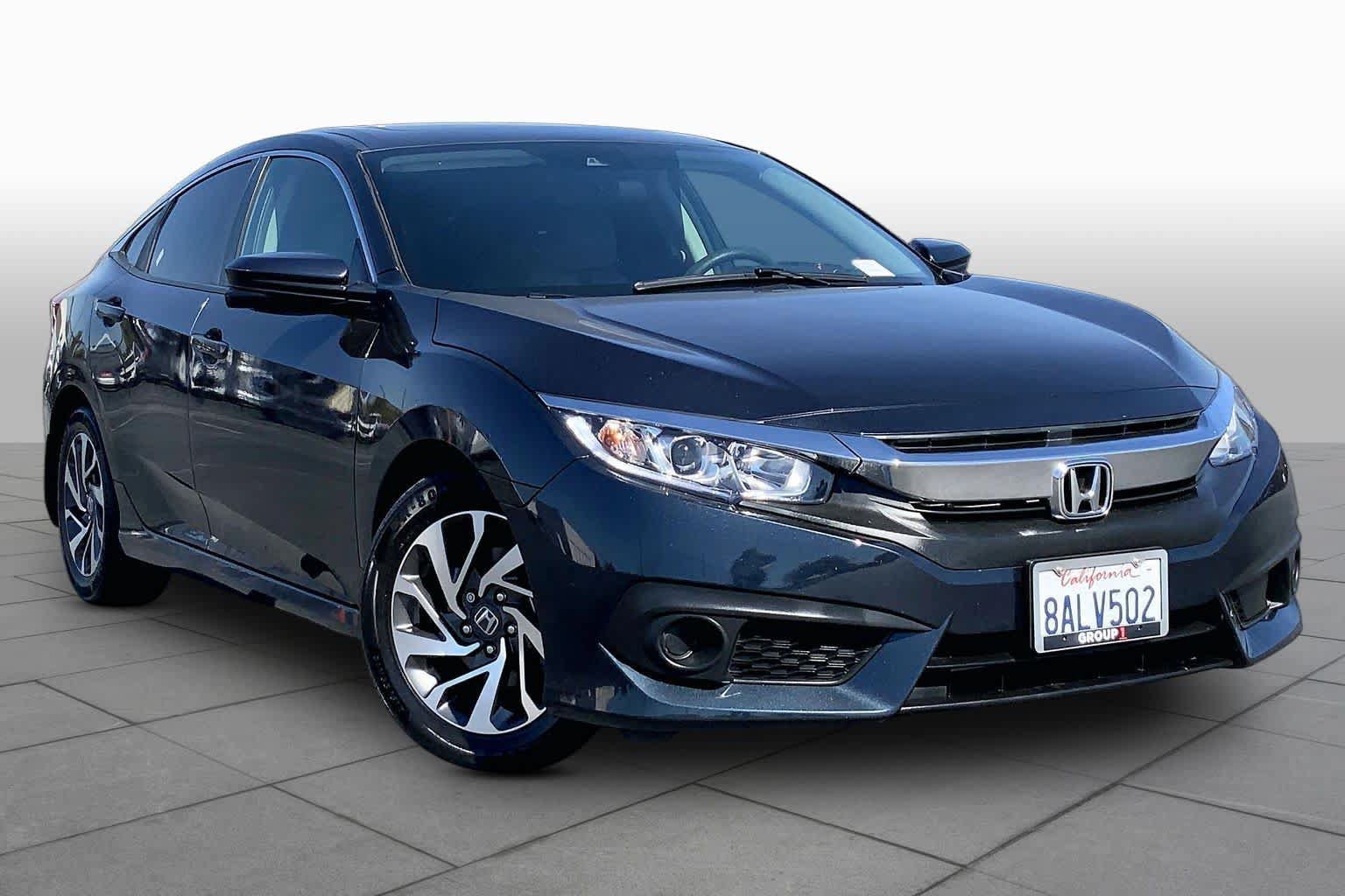 Used 2017 Honda Civic EX image 2